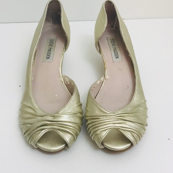 Steve Madden Gold Peep Toe Shoes, Size 7 🔴CLEARANCE🔴 - Picture 1 of 4